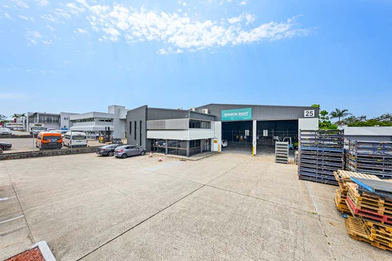 25 Devlan Street Mansfield QLD 4122 - Image 1