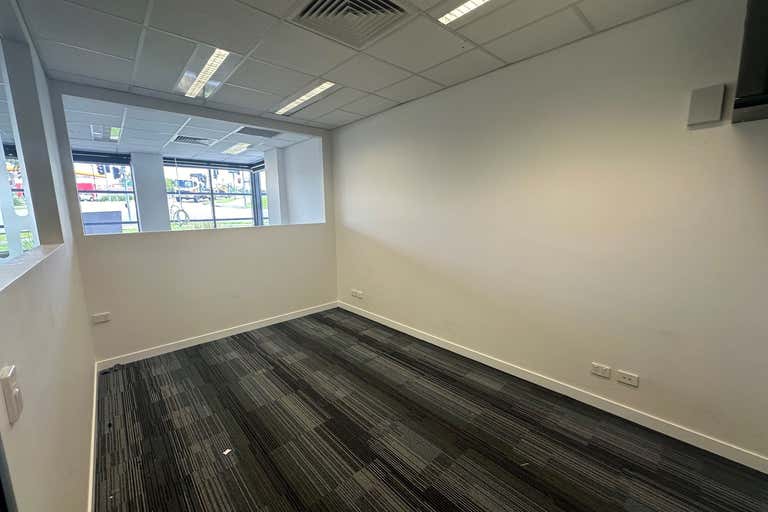 Level Groud, 1/34 Nerang Street Nerang QLD 4211 - Image 2