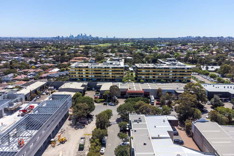 1/41-43 Green Street Banksmeadow NSW 2019 - Image 2