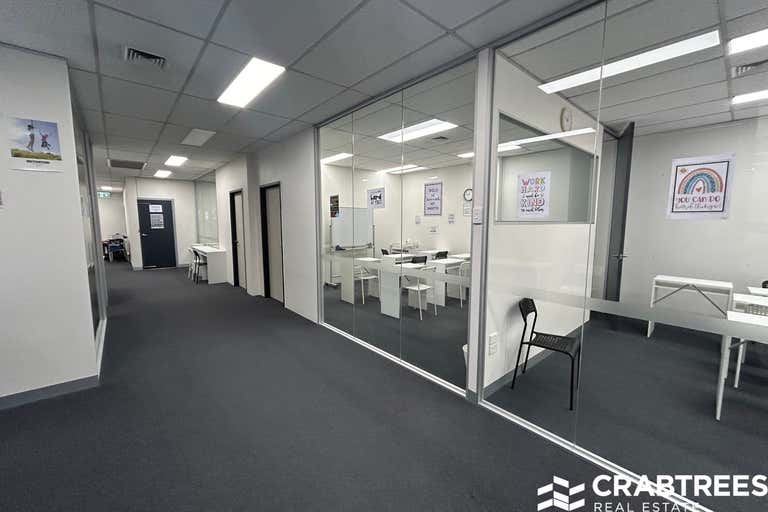 3/6 Atherton Road Oakleigh VIC 3166 - Image 2