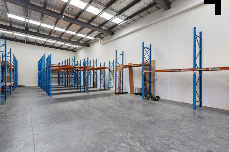 2/10 Dairy Drive Coburg VIC 3058 - Image 2