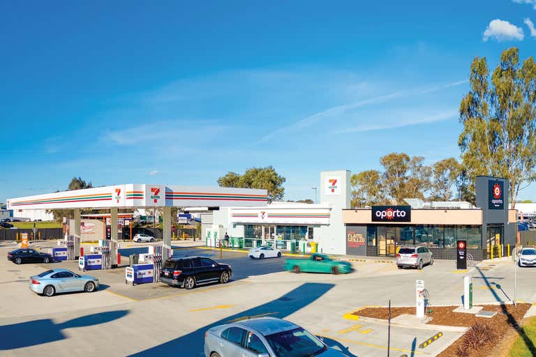 7-Eleven & Oporto, 196 Melbourne Road Wodonga VIC 3690 - Image 2