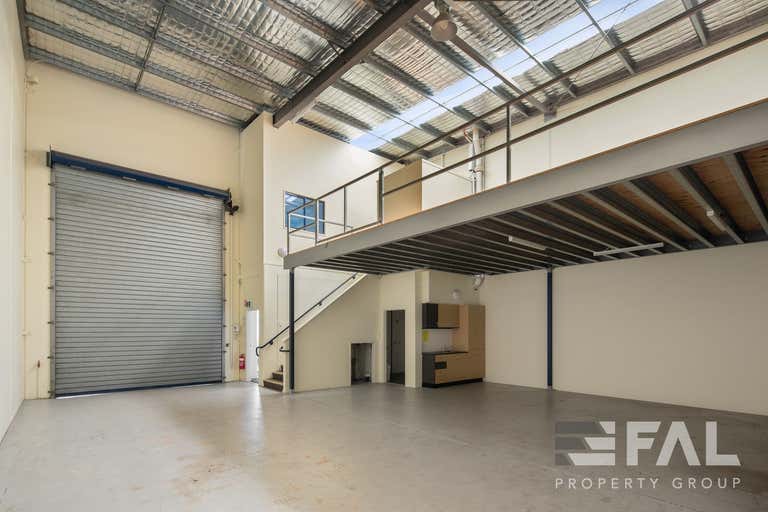 Unit  3, 3-5 Hinkler Court Brendale QLD 4500 - Image 1