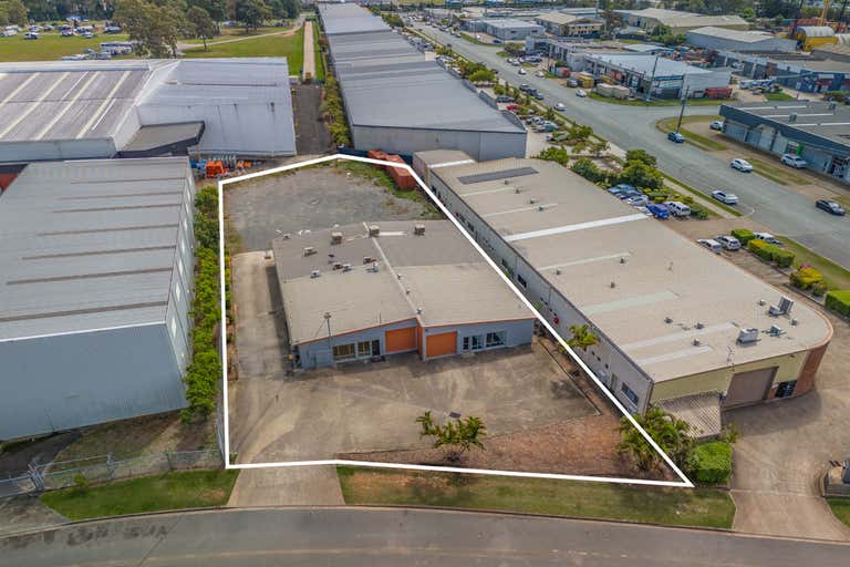 21 Walter Crescent Lawnton QLD 4501 - Image 1