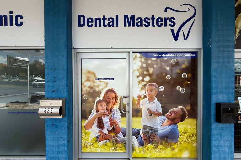 3-4, 828 Old Cleveland Road Carina QLD 4152 - Image 2