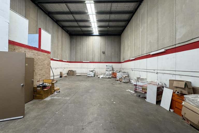 Unit 24, 62 Hume Highway Lansvale NSW 2166 - Image 2