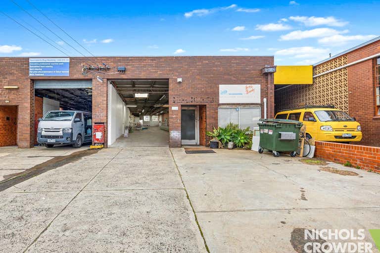 4B Viking Court Cheltenham VIC 3192 - Image 1