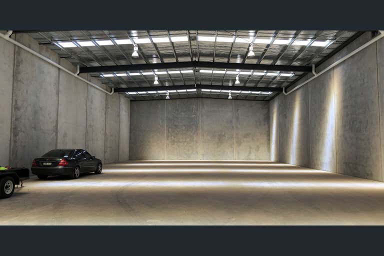 7 Lydia Court Epping VIC 3076 - Image 2