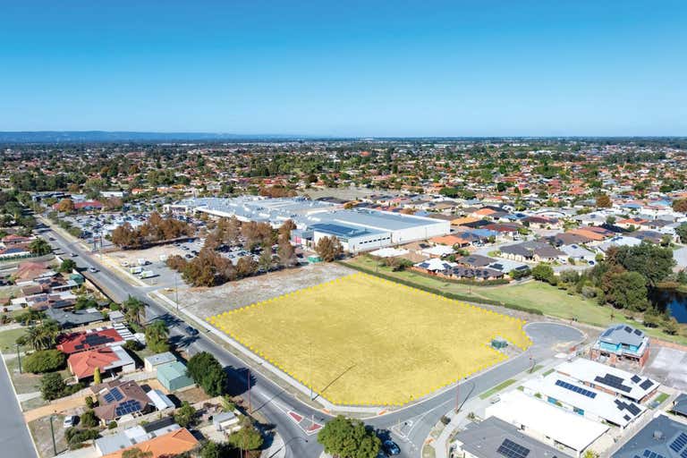 91 Murdoch Rd Thornlie WA 6108 - Image 2