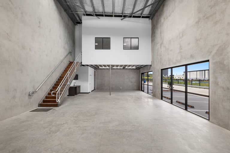 17/183 Hume Drive Bundamba QLD 4304 - Image 1