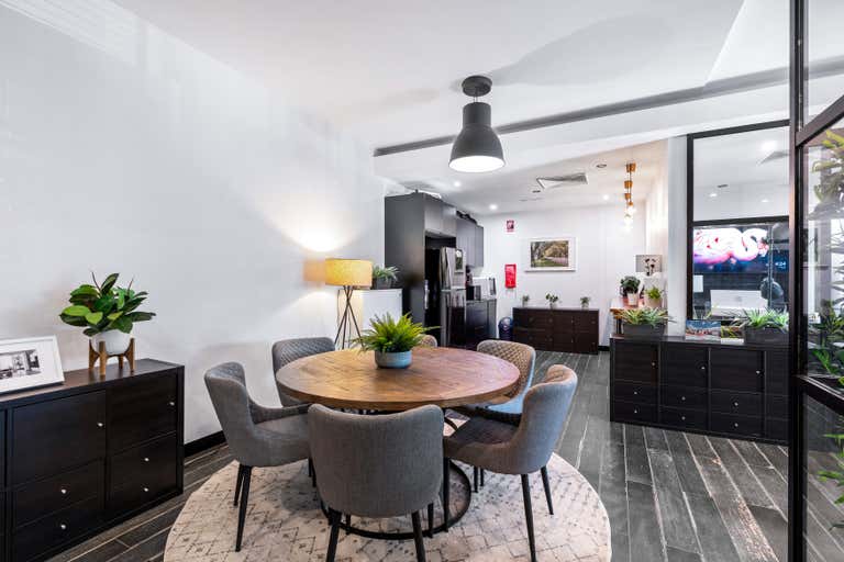 Unit 2, 18 Winchcombe Court Mitchell ACT 2911 - Image 1