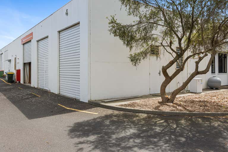 17/1140 Nepean Highway Mornington VIC 3931 - Image 2