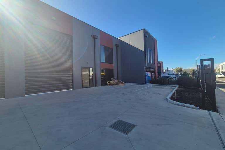 1/10 Trade Way Cranbourne West VIC 3977 - Image 1