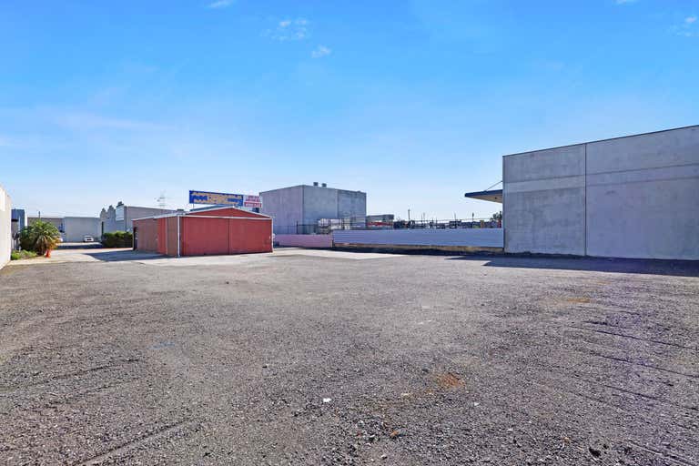 16 Muros Place Midvale WA 6056 - Image 2