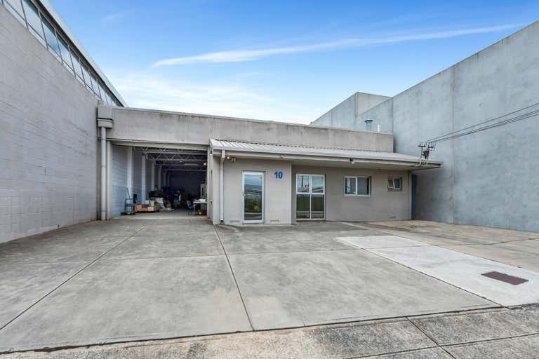 10 Queen Street Thebarton SA 5031 - Image 2