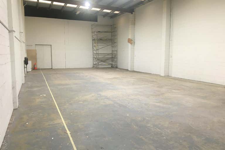 13 Lucinda Street Woolloongabba QLD 4102 - Image 2