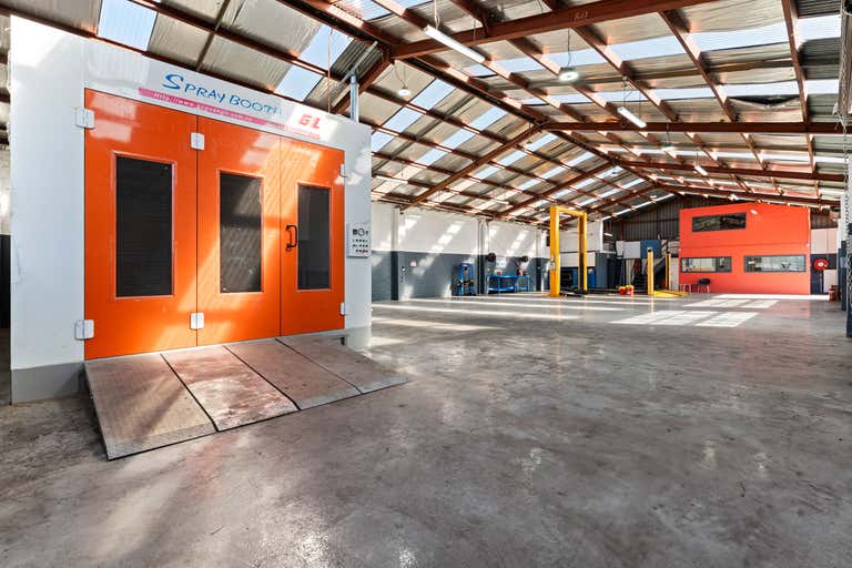 36 Parkhurst Drive Knoxfield VIC 3180 - Image 2