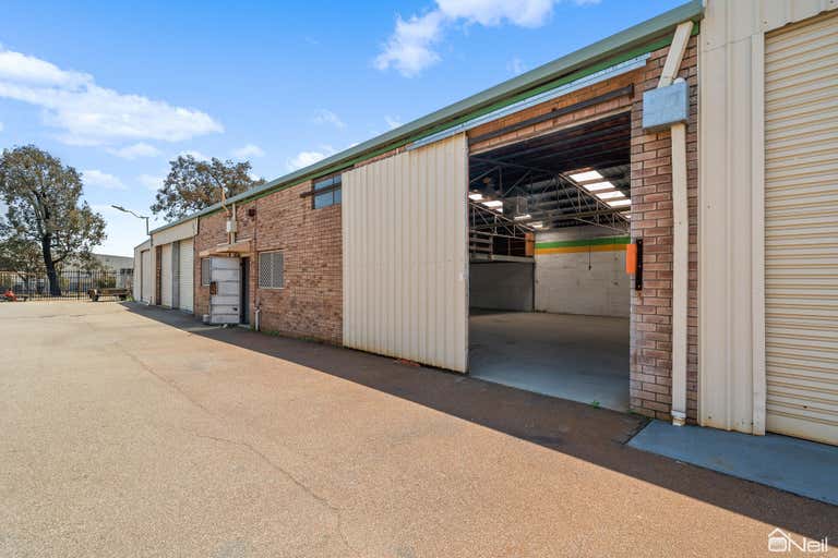 Unit 10, 8 Tinga Place Kelmscott WA 6111 - Image 1