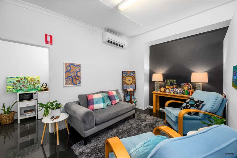 5/37a Tallebudgera Creek Road Burleigh Heads QLD 4220 - Image 2