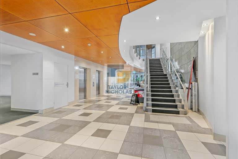 2.11/25 Solent Circuit Norwest NSW 2153 - Image 1