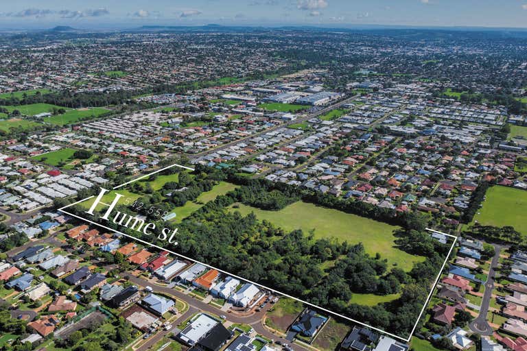 542-558 Hume Street Middle Ridge QLD 4350 - Image 1