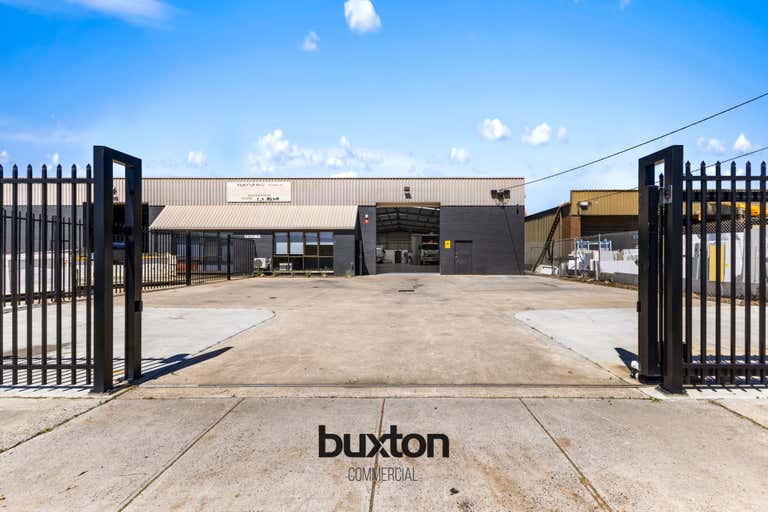 1/16 Pascal Road Seaford VIC 3198 - Image 2