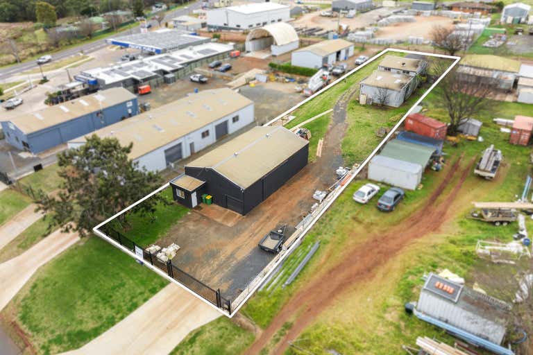 23 Boothby Street Drayton QLD 4350 - Image 2