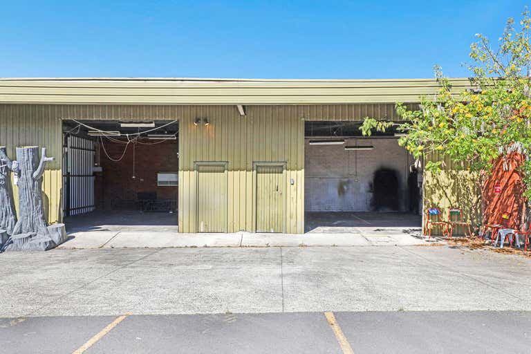 4/8 Old Spring Hill Road Coniston NSW 2500 - Image 1