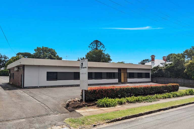 2/5 Mill Street Toowoomba City QLD 4350 - Image 1