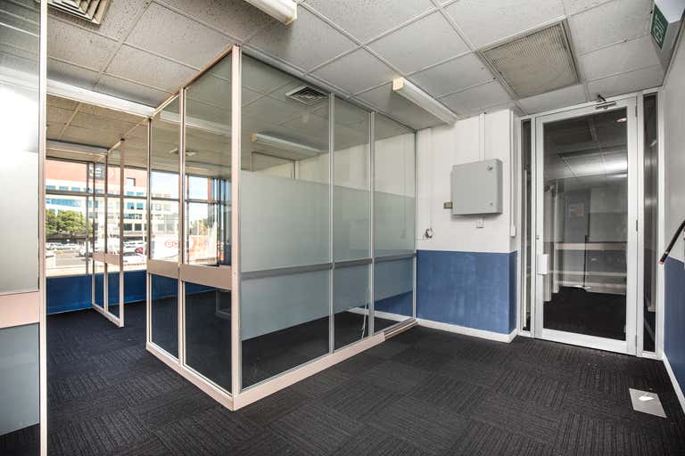 Suite 2, 13-15 Thompson Street Frankston VIC 3199 - Image 2