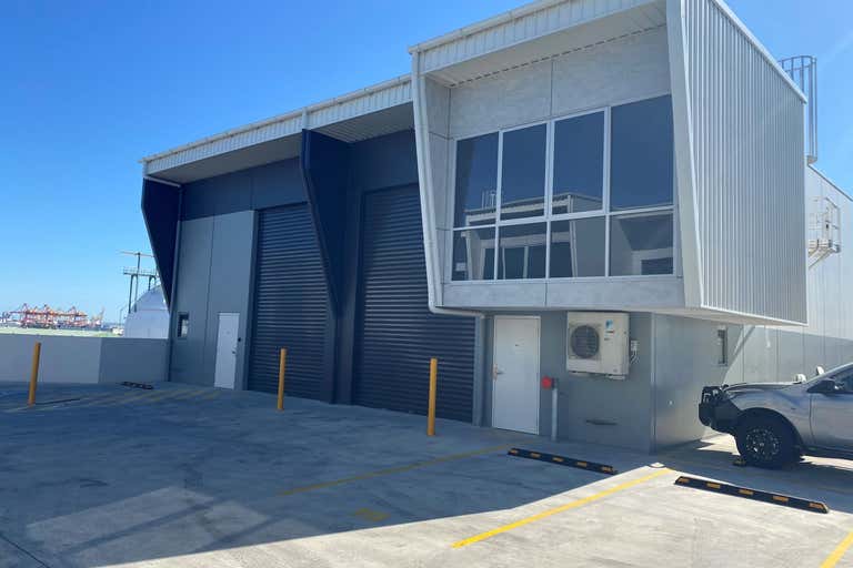 11 Jullian Close Banksmeadow NSW 2019 - Image 1