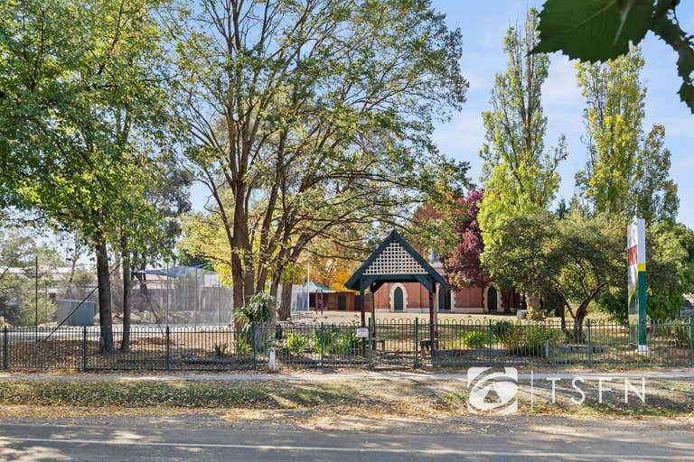 89 Main Road Campbells Creek VIC 3451 - Image 2