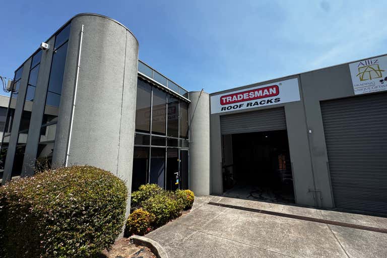 2/7-9 Newcastle Road Bayswater VIC 3153 - Image 1