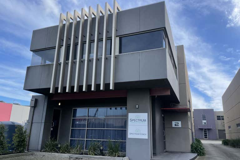 2/14 Akuna Drive Williamstown VIC 3016 - Image 1