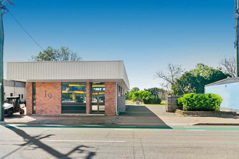 19 Ross River Road Mysterton QLD 4812 - Image 1