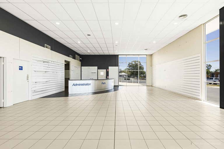 108 - 110 Drayton Street Dalby QLD 4405 - Image 2