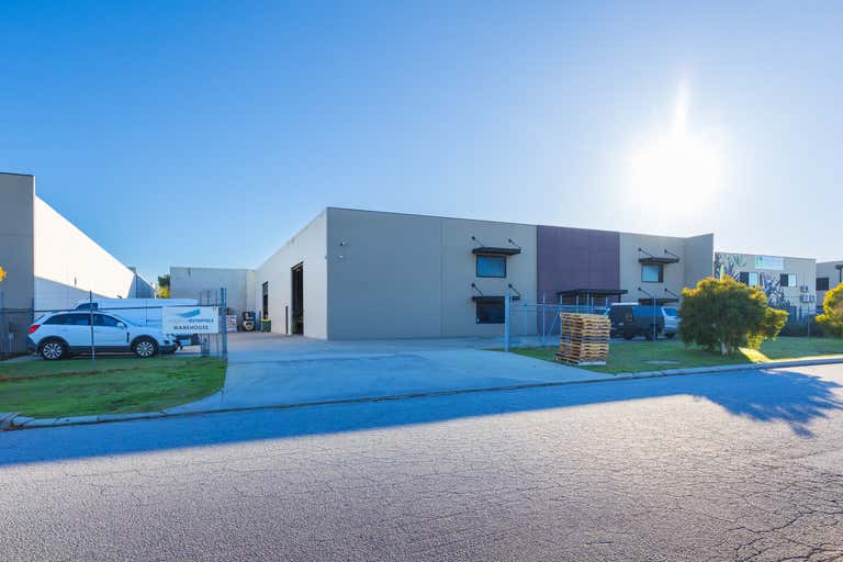 53 Boulder Road Malaga WA 6090 - Image 2