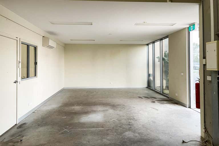 10B Universal Way Cranbourne West VIC 3977 - Image 2