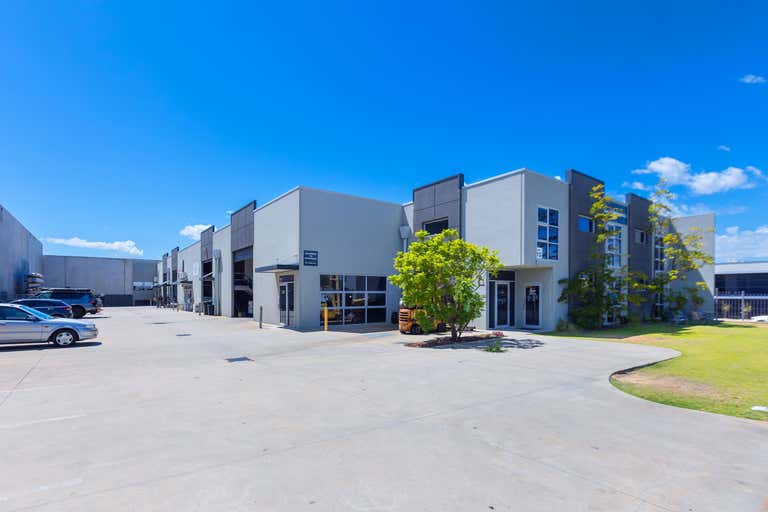 4/10 Beneficial Way Wangara WA 6065 - Image 2