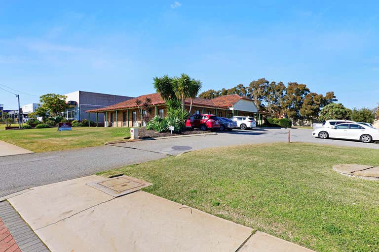 26 Prindiville Drive Wangara WA 6065 - Image 1