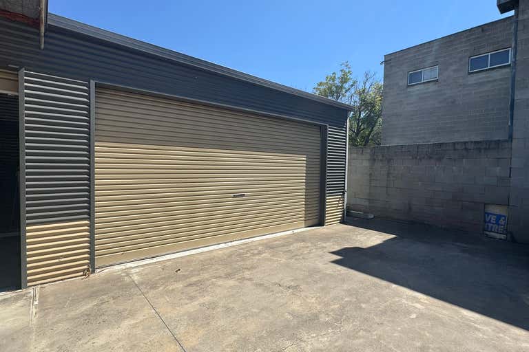 2/31 Hovell Street Wodonga VIC 3690 - Image 1