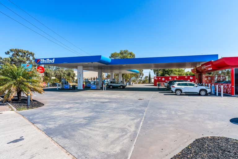 United Petroleum Portfolio 385 Grand Junction Road Wingfield SA 5013 - Image 1