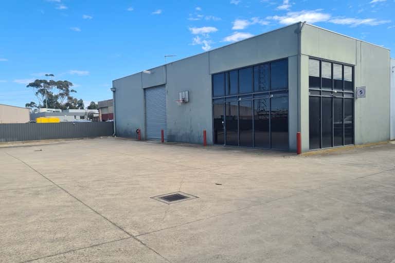 4/164 Victoria Street North Geelong VIC 3215 - Image 2