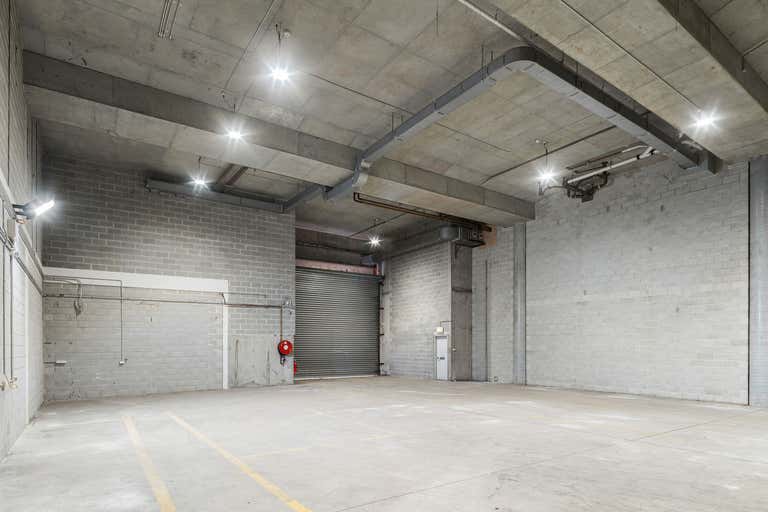 Lakes Business Park, Warehouse 3, 4 Lord Street Botany NSW 2019 - Image 2