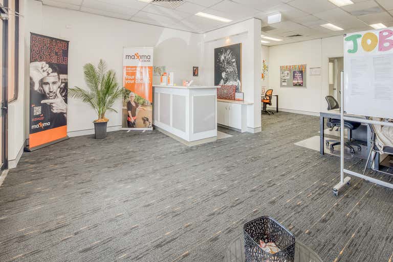 1/1957-1961 Logan Road Upper Mount Gravatt QLD 4122 - Image 1