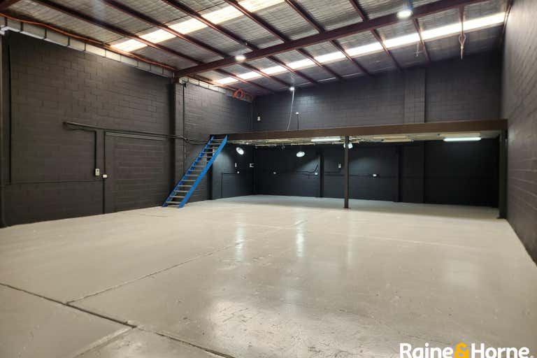 Unit 3, 83 Cox Avenue Kingswood NSW 2747 - Image 2