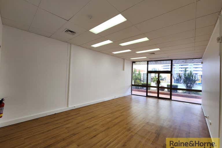 2/744 Gympie Road Chermside QLD 4032 - Image 2