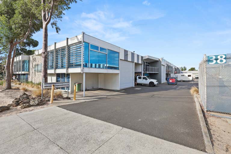 Factory 10/38 Christensen Street Cheltenham VIC 3192 - Image 2