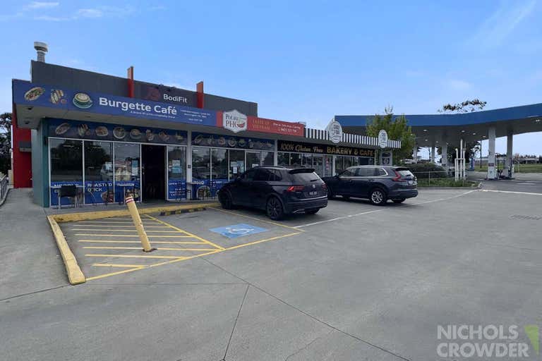 2/209 Mornington Tyabb Road Mornington VIC 3931 - Image 2