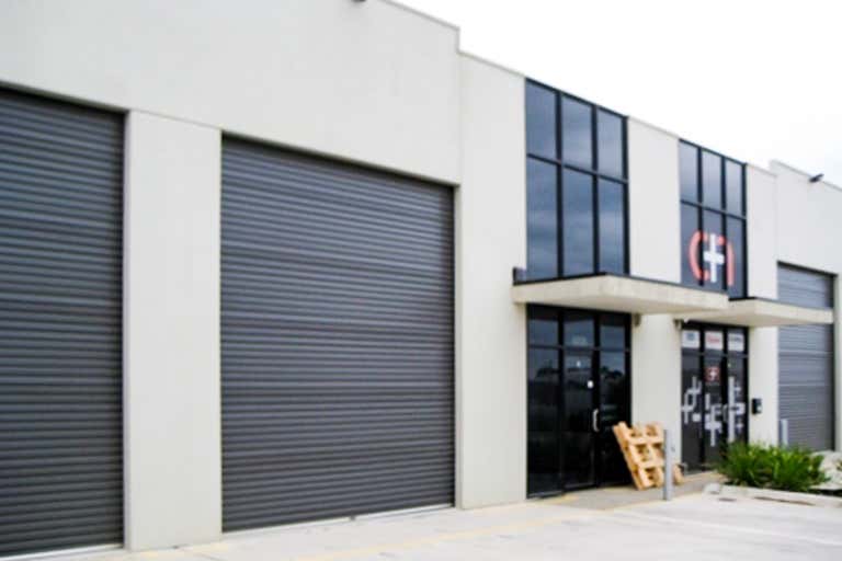 Unit 5, 5 Satu Way Mornington VIC 3931 - Image 2